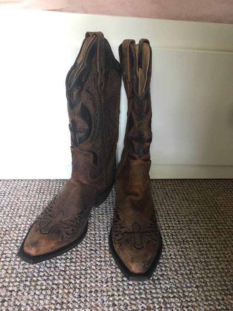 cowgirl boots perth
